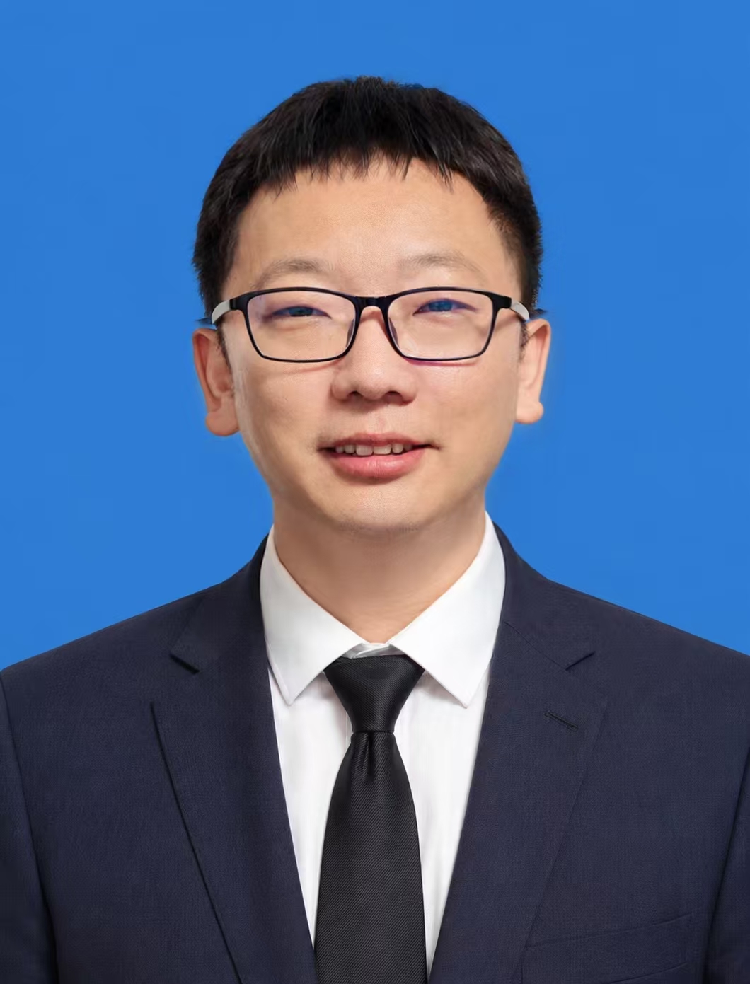 黄兴召